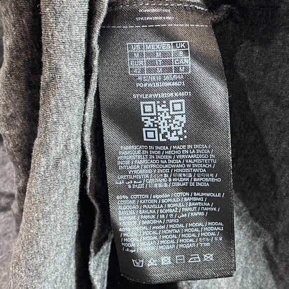 GUESS Women's Charcoal Rhinestone Embellished Crewneck Short Sleeve Tee SZ M - Picture 10 of 11